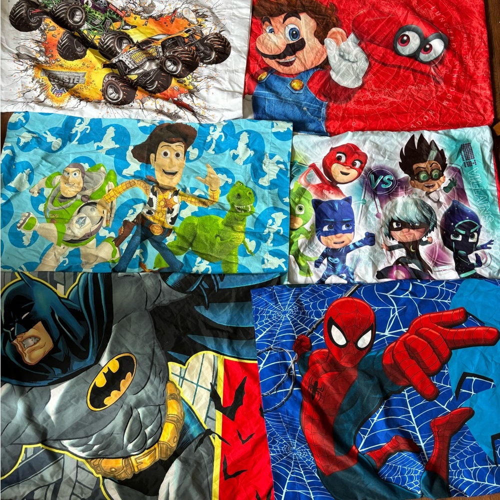 Boys Pillowcases Spider-Man Batman Mario Monster Trucks
